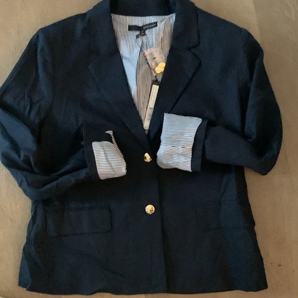 NWT Harve Bernard Navy Blazer